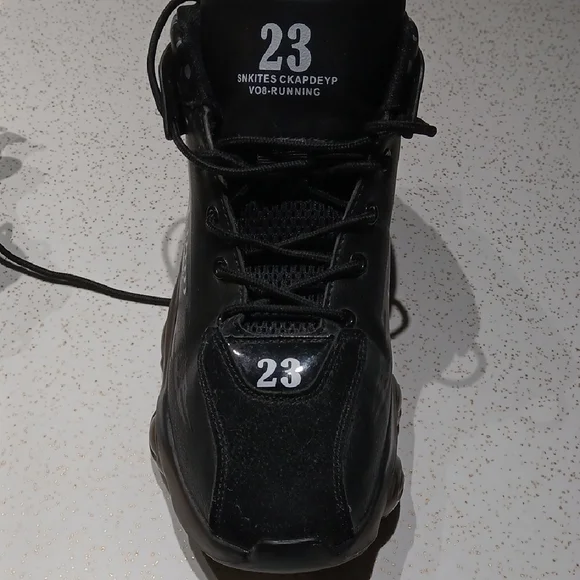 High Top Athletic Shoes With 23 Detail Sz 10 - Picture 9 of 14